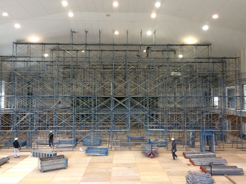 枠組み足場画像